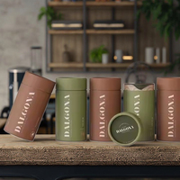 Emballage cylindrique en carton kraft imprimé écologique personnalisé pour le tube rond en carton pour les grains de café de thé à usage alimentaire