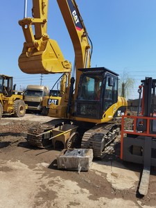 รถขุดไฮดรอลิกตีนตะขาบ Caterpillar CAT 320D2 มือสอง สภาพดี ใช้งานได้เสถียร ราคาถูก มีความต้องการสูง ขายดี - Product Image 5