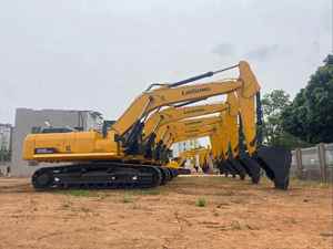 Excavatrice sur chenilles China Liugong 33 tonnes 933E avec godet de 1,6 m³ et marteau - Product Image 6