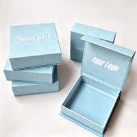 Boîtes cadeaux rigides en papier kraft avec logo personnalisé, estampage à chaud argenté, avec éponge intérieure pour emballage de bijoux de luxe