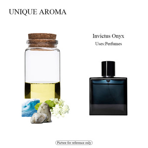 Aceite de <span class=keywords><strong>Perfume</strong></span> <span class=keywords><strong>Invictus</strong></span> Onyx de AROMA ÚNICO, MOQ bajo, aceite de fragancia de <span class=keywords><strong>Perfume</strong></span> de diseñador para hombres de alta concentración para la fabricación de perfumes de marca - Product Image 1