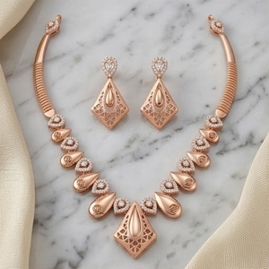 Ensemble de bijoux fins en argent 925, design italien, collier avec pendentif floral en or rose, boucles d'oreilles assorties, pour femmes, pour mariage et soirée - Product Image 1