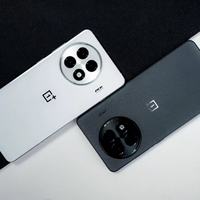 Smartphone OnePlus Ace 5 Pro 5G Android 15 Octa Core avec écran AMOLED incurvé de 6,8 pouces 120 Hz, 8 6100 mAh, 100 W, NFC