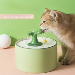 Bebedero Automático Eléctrico Surepawzy con Filtro de Circulación de Agua para Perros y Gatos, Suministros para Mascotas, Bomba USB, Fuente Silenciosa - Product Image 1