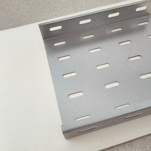 金属ケーブルトレイ換気トラフタイプカスタムサイズ<span class=keywords><strong>gi</strong></span>穴あきアクセサリー付き - Product Image 2