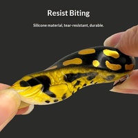 Leurre de surface flottant bionique en acier inoxydable avec double hameçon, 8cm/13g, grenouille à paillettes, pour appât vivant, pour poisson noir