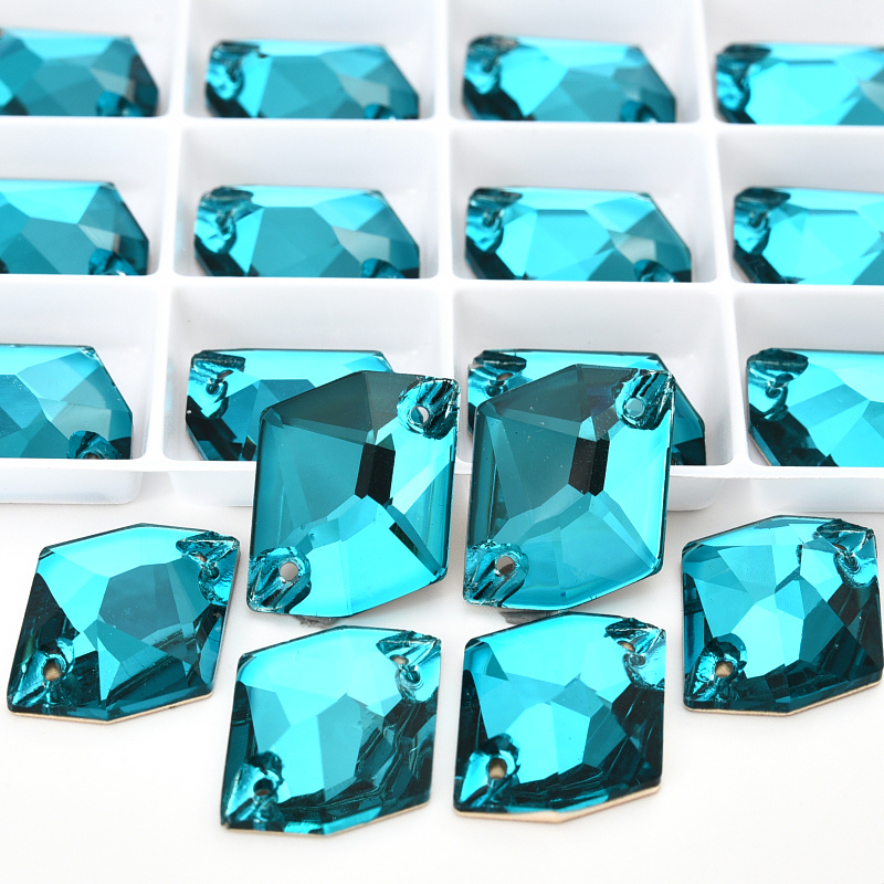 229 Zircon bleu