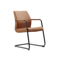 Chaise de bureau moderne en similicuir PU avec base en forme de traîneau et accoudoirs pour salle de réunion et réception
