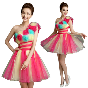 ชุดราตรีผ้าตาข่ายสีสันสดใสทรงเอ็มไพร์สำหรับผู้หญิง พิมพ์ลายดอกไม้ ความยาวระดับเข่า เหมาะสำหรับงานปาร์ตี้ งานวันเกิด งานเลี้ยง งานแสดงบนเวที - Product Image 1