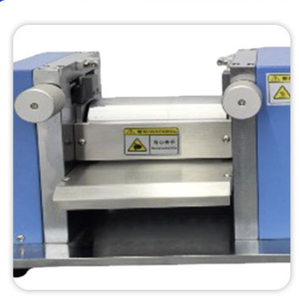 Pressa a Rulli Elettrica Riscaldante Progettata Specificamente per <span class=keywords><strong>la</strong></span> Lisciatura di Fogli di Elettrodi per Batterie al Litio - Product Image 4