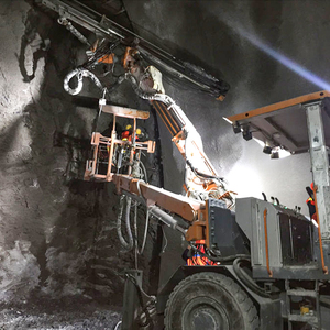 APCOM Top Drive <b>Rotary</b> Percussion Diesel Crawler, Portable Blasthole Auger Drilling <b>Machine</b> for Mining Quarry Rock Drilling - Product Image 4