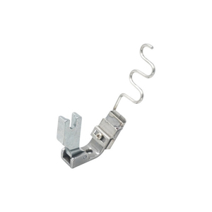 Prensatelas de guía de cinta S10A, apto <span class=keywords><strong>para</strong></span> máquina de coser de punto de cadeneta de <span class=keywords><strong>aguja</strong></span> única Industrial, uso <span class=keywords><strong>para</strong></span> colocar cordones/elástico/cinta - Product Image 1