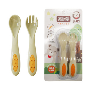 Ensemble cuillère et fourchette d'alimentation pour bébé, matériel PP, ustensiles d'apprentissage pour nourrissons de 0 à 12 mois - Product Image 2