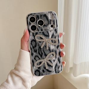 Funda Personalizada con Diseño de Leopardo <span class=keywords><strong>y</strong></span> Diamantes de Imitación para iPhone 17 Pro Max, Funda Protectora para iPhone 16 para Mujer - Product Image 4