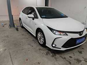 <span class=keywords><strong>Toyota</strong></span> <span class=keywords><strong>Corolla</strong></span> E210 d'occasion, modèle <span class=keywords><strong>2023</strong></span>, 1.8L hybride, berline Smart <span class=keywords><strong>Premium</strong></span> - Product Image 2