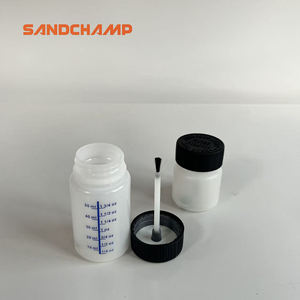 Accessoire de détail automobile à bas prix, flacon de <span class=keywords><strong>peinture</strong></span> de <span class=keywords><strong>retouche</strong></span> en plastique de 30/60 ml avec <span class=keywords><strong>pinceau</strong></span> applicateur - Product Image 2