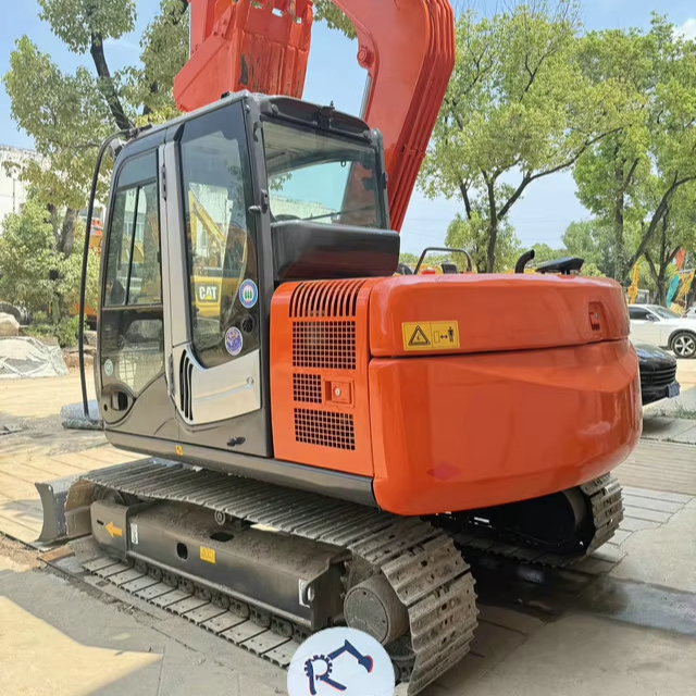 Используемый мини-экскаватор Hitachi ZX70U, оригинальный из Японии, многофункциональный, с основным двигателем, качественный Подержанный механизм