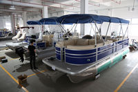 2024 Kinlife CE 5.8m/ 19ft bateau ponton en aluminium pour 12 surfeurs pour l'activité de plein air Breezy Calm Waters