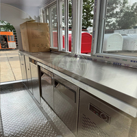 Remorque à kebab la plus vendue, couleur et logo personnalisés avec table de travail pour restaurant, fournisseur chinois
