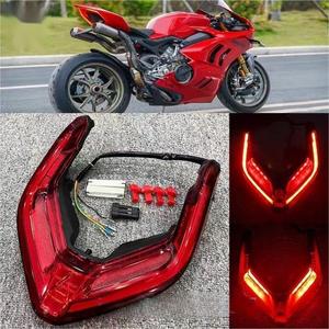 Pour <span class=keywords><strong>Ducati</strong></span> Panigale <span class=keywords><strong>V4</strong></span> S V2 <span class=keywords><strong>Street</strong></span> Fighter feu arrière feu stop avec clignotant LED - Product Image 2