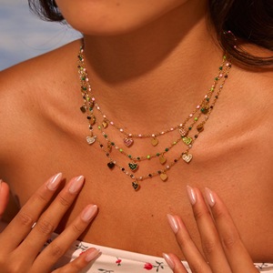 Collar de Acero Inoxidable con Baño de Oro de 18K, Estilo Bohemio Elegante, con Colgante de Corazón de Esmalte y Diamantes de Imitación, el Más Vendido para Mujer - Product Image 2