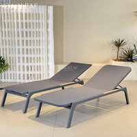 Chaise longue de piscine avec siège en toile et dossier réglable pour terrasse extérieure