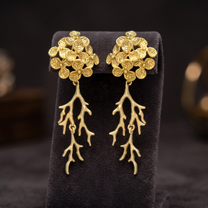 Pendientes Largos de Latón Chapado en Oro Hechos a Mano al por Mayor con Diseño Floral en Forma de Rama, Pendientes de Declaración para Mujer, Boda, Compromiso - Product Image 3