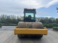 Rouleau compresseur vibratoire à tambour unique XP143-1 de 14 tonnes pour les projets routiers, miniers et de construction