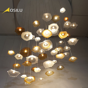 Lámpara de Araña de Cristal LED de Diseño Moderno 2023, Forma de Concha Anómala, Decoración Personalizada de Alta Gama - Product Image 3