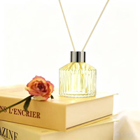 Bouteilles en verre transparentes côtelées de 120 ml pour diffuseur à bâtonnets, avec bouchons à vis, pour huiles essentielles et parfums, avec capuchon