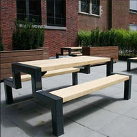 Table de pique-nique en bois, Patio, usine, rue, parc Public