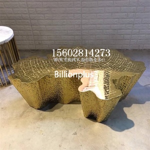 <span class=keywords><strong>Table</strong></span> basse en bois de teck doré moderne et luxueuse, design contemporain irrégulier, fabriquée en métal durable pour le salon, la salle à manger, la maison - Product Image 2