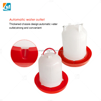 Abreuvoirs et mangeoires pour volailles YYX LM74, 7 capacités différentes, abreuvoir à eau pour poulets en plastique blanc et rouge avec bouteille