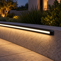 Bande LED d'angle noire NEXCELL 3000K blanc chaud AC230V 8,5W/m IP65 PVC Rouleau de 50m
