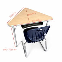Ensemble de bureaux triangulaires modernes pour l'apprentissage collaboratif - Mobilier scolaire ergonomique réglable en hauteur pour le travail en groupe et les salles de classe