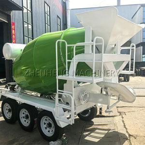 Mini bétonnière mobile de 3, 5 m3 personnalisée, auto-décharge, moteur de <span class=keywords><strong>camion</strong></span>, composants de base de roulement de moteur, toupies pour les chantiers - Product Image 1