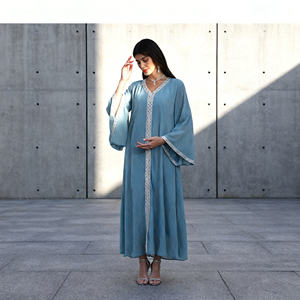 Vestido Largo Abaya de Poliéster con Pedrería, Elegante y de Alta Calidad, para Mujeres Musulmanas - Product Image 4