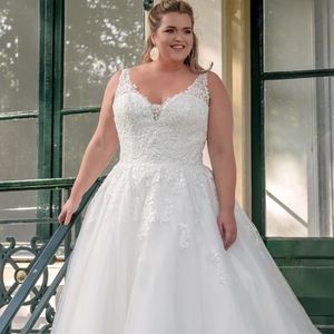 <span class=keywords><strong>Robe</strong></span> de <span class=keywords><strong>mariée</strong></span> élégante en tulle pour <span class=keywords><strong>femme</strong></span>, grande taille, col en V, sans manches, en dentelle, style <span class=keywords><strong>robe</strong></span> de bal, pour <span class=keywords><strong>mariée</strong></span> <span class=keywords><strong>ronde</strong></span> - Product Image 3