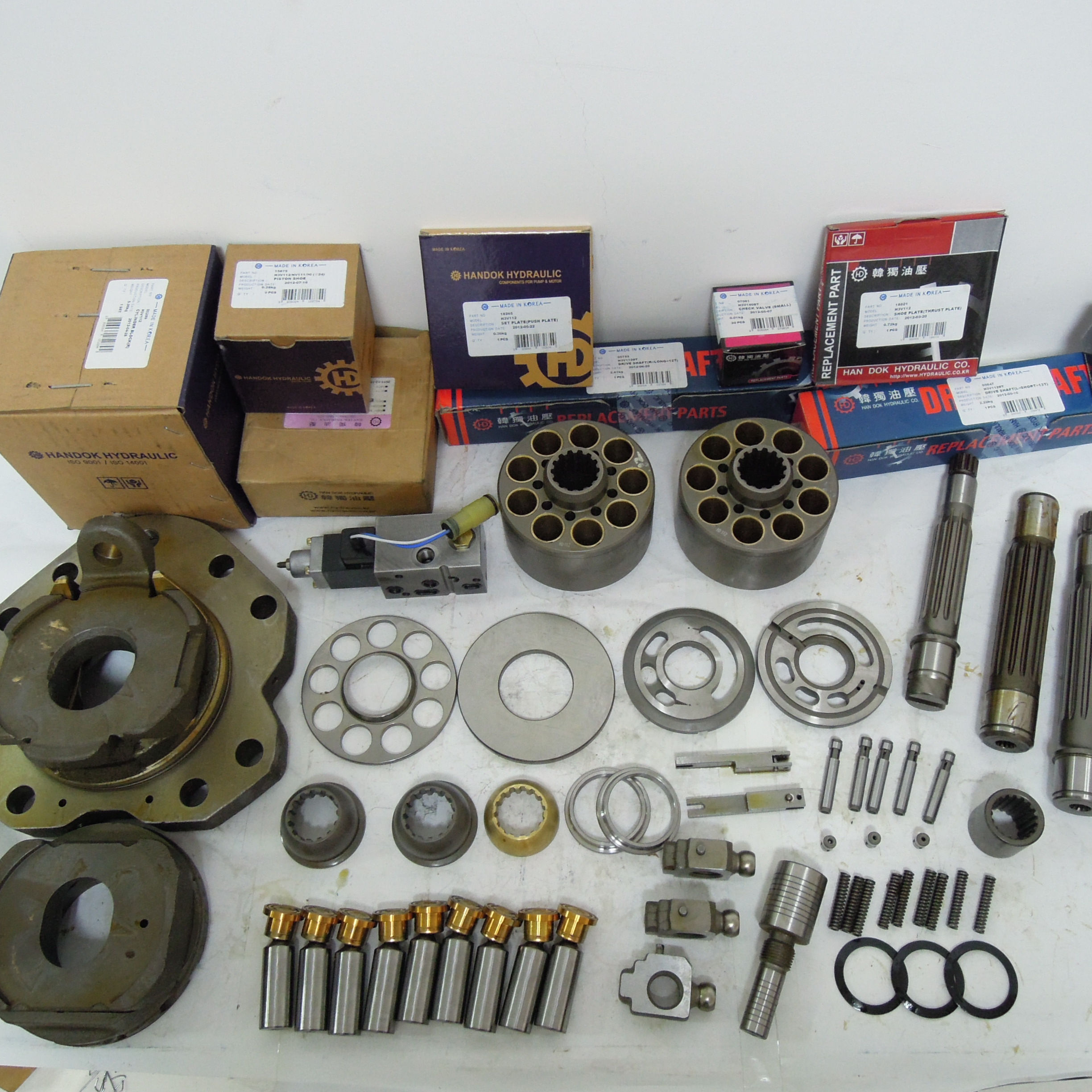 Trunnion for D65PX-12, D85ESS-2, D65E-12 Bulldozers