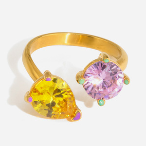 แหวนเหล็กไทเทเนียมทรงหยดน้ำประดับเพชรซิร์คอน ของขวัญเครื่องประดับสำหรับผู้หญิง แหล่งกำเนิดอี้หวู่ - Product Image 1