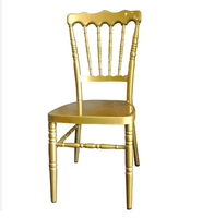Vente en gros de chaises empilables à bas prix Charivari pour événement, chaises Napoléon Chiavari de haute qualité