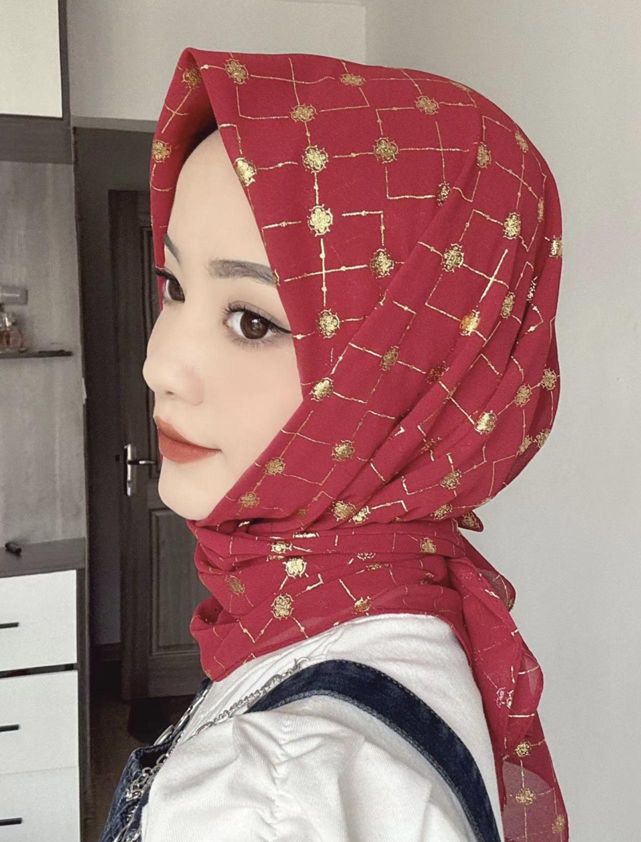 Bright red (without accessories)