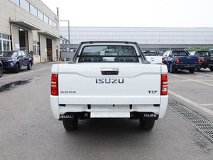 <span class=keywords><strong>Pick</strong></span>-<span class=keywords><strong>up</strong></span> chinois tout-terrain haute puissance <span class=keywords><strong>ISUZU</strong></span> Dmax Diesel 4WD Global Durable nouvelle voiture à vendre à bas <span class=keywords><strong>prix</strong></span> - Product Image 5