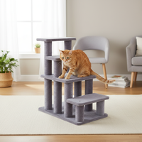 Arbre à chat avec maisonnette, poteau à gratter peu encombrant et perchoir en peluche pour petits appartements