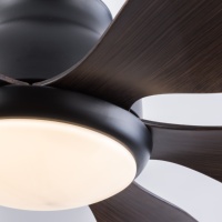 Ventilateur de plafond LED moderne de 66 pouces avec pales en ABS imitation bois, moteur DC à haut débit d'air, réversible, avec télécommande