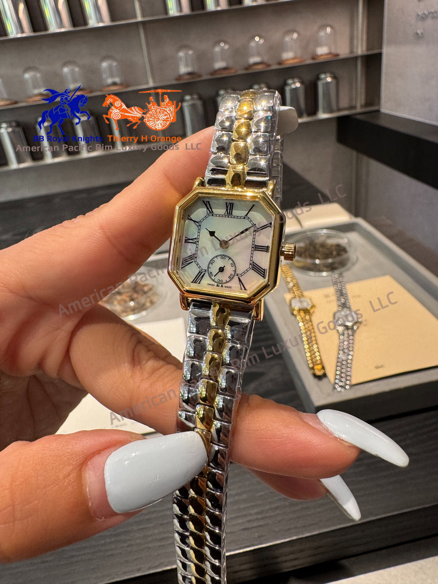 ชุดเงินประดับทอง