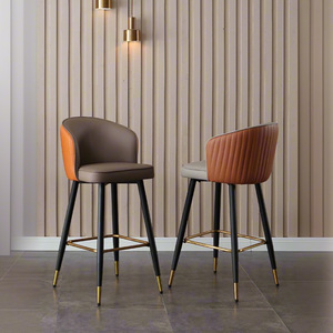 Tabouret de bar tapissé moderne de deux tons avec des jambes d'accent d'or pour l'île de cuisine - Product Image 4