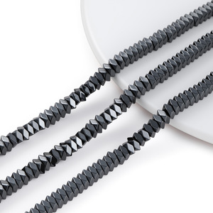 Perles en forme de losange en pierre de galles noire, entretoises géométriques à facettes, petite taille, accessoires de bijoux DIY pour la fabrication de bracelets - Product Image 1
