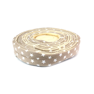 Coussin pour animaux Yommy 68x58x16cm Star Beige, coussin moelleux pour chiens et chats - Product Image 2