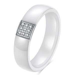 New Fashion <b>Ceramic</b> <b>Ring</b> with Cubic Zirconia Inlaid Grid Design | Creative Black & White <b>Ring</b> for Men and Women - Product Image 4